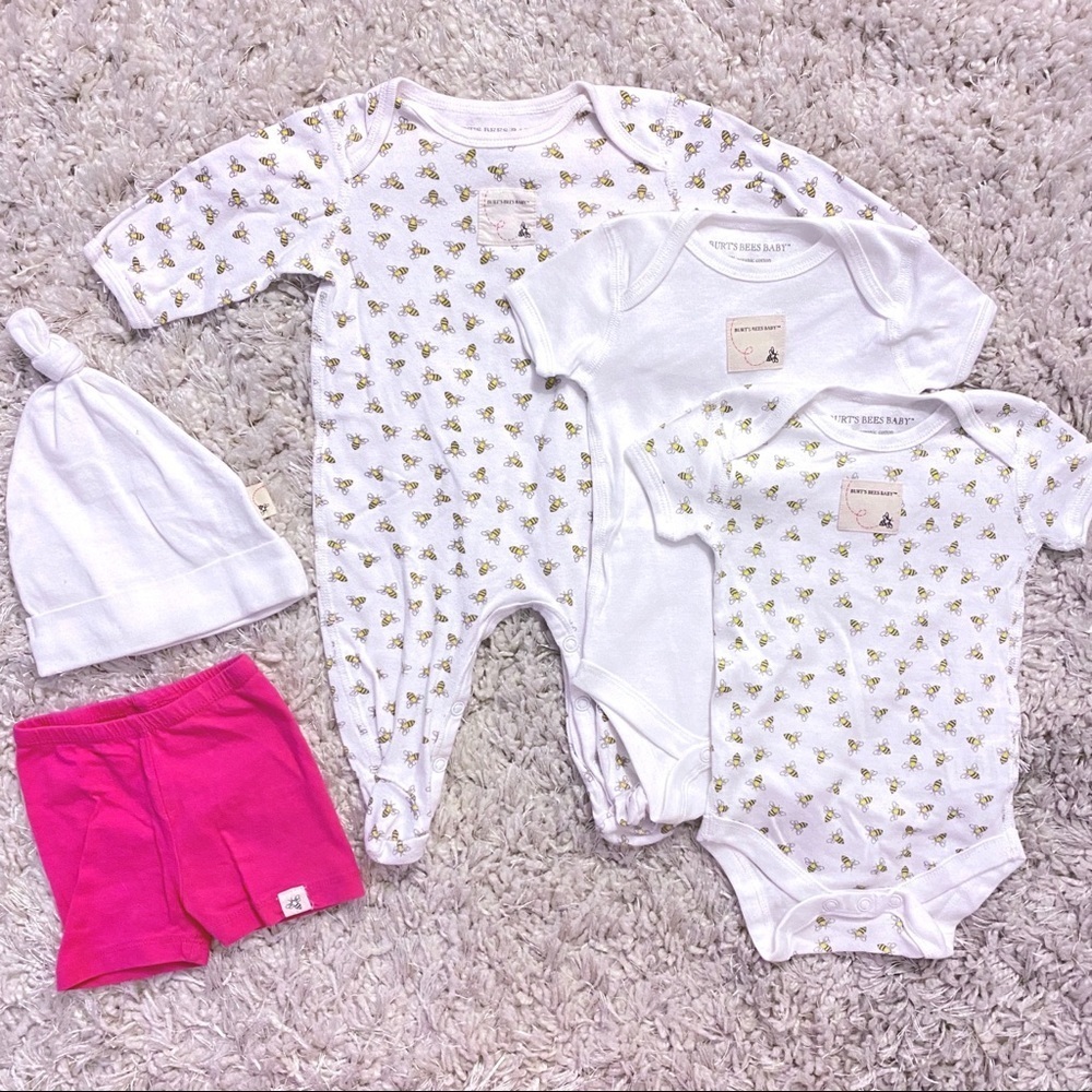 Burt’s Bees Baby Organic Bundle 0–3M 5PC Lot Bodysuit Footie Hat Outfit